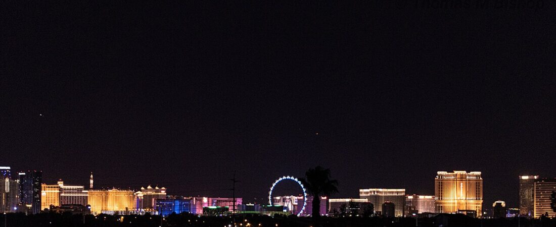 How to Get Cheap Las Vegas Show Tickets (2026): Every Trick That Actually Works