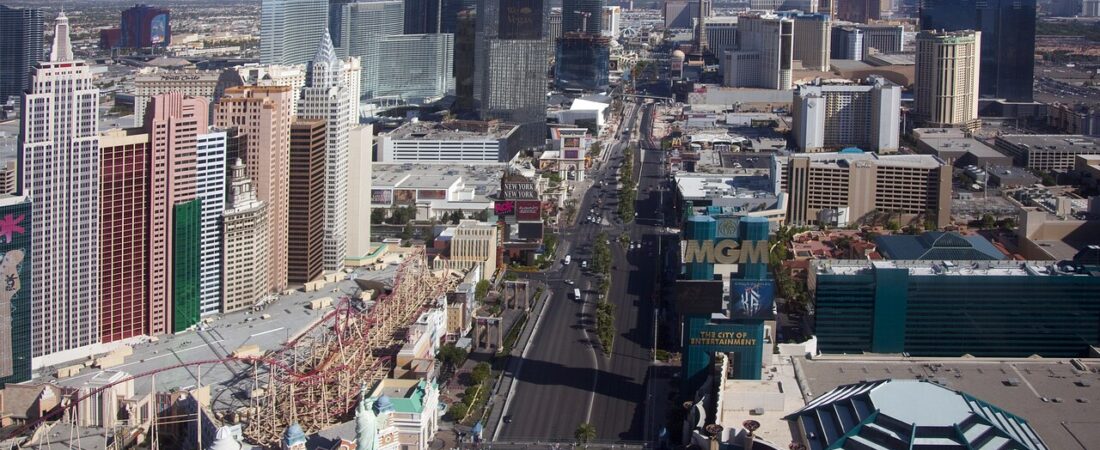 When NOT to Visit Las Vegas: The Weeks That Wreck Your Budget (2026 Guide)