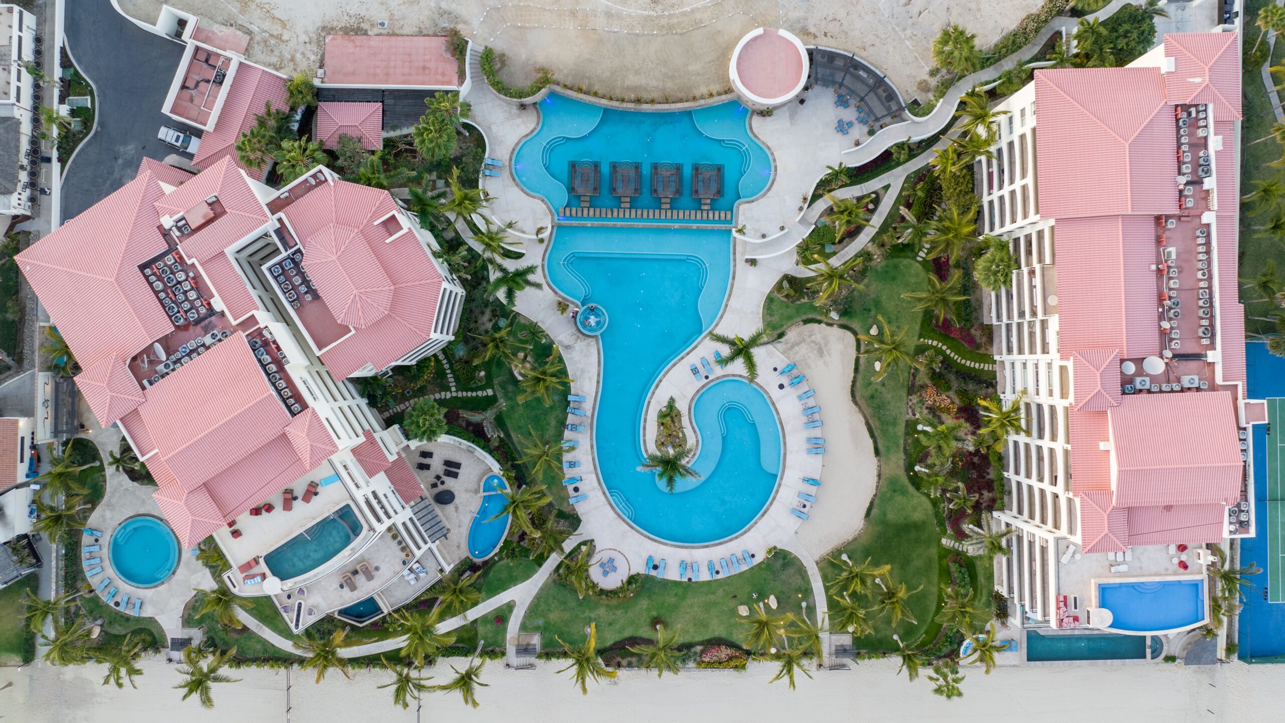 The Ultimate Guide to Las Vegas Pools and Dayclubs (2026): Every Pool Party Ranked and Explained