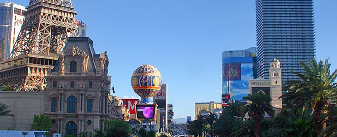 The Best Time to Visit Las Vegas in 2026 (Month-by-Month Guide for Weather, Crowds, and Cheap Prices)